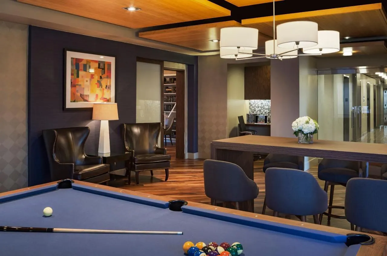 Global Luxury Suites At The Marc New York