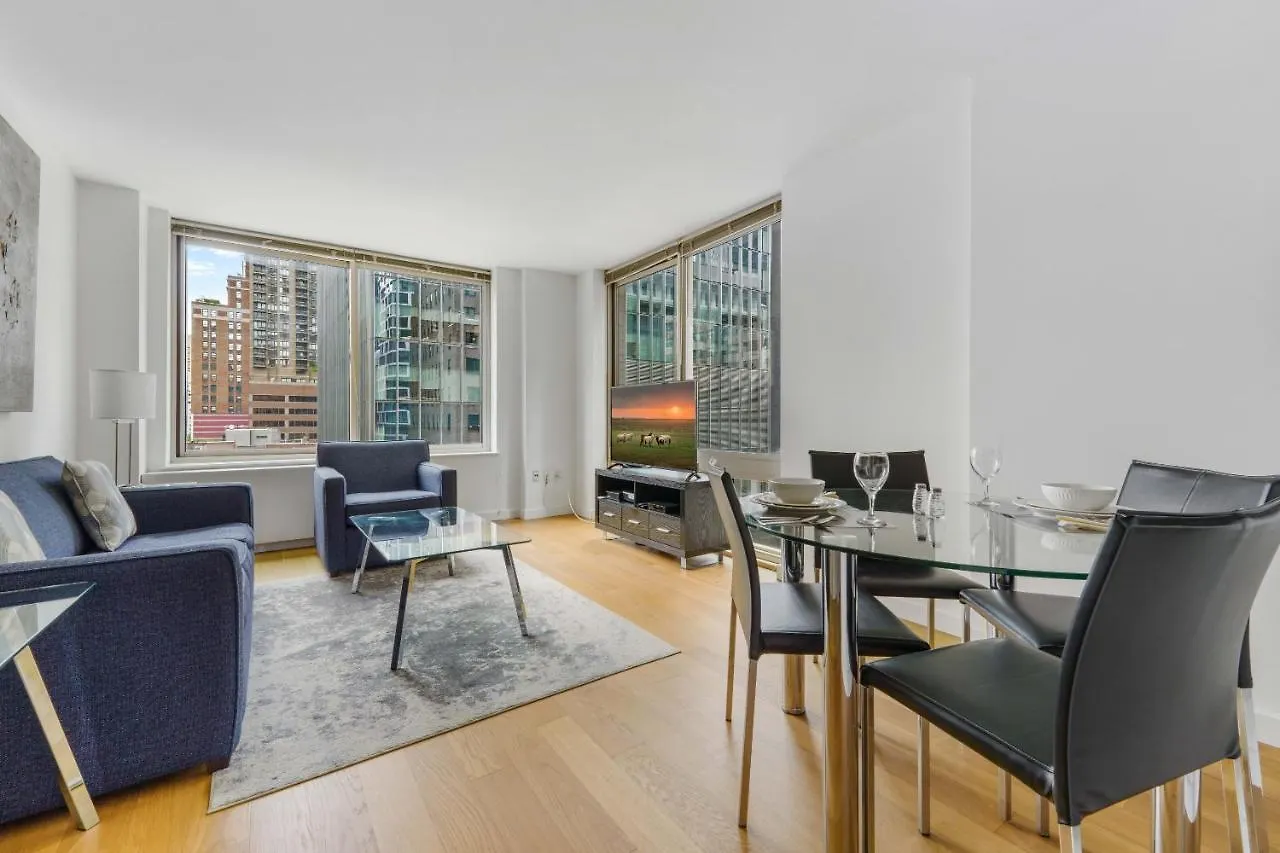 Apartment Global Luxury Suites At The Marc New York